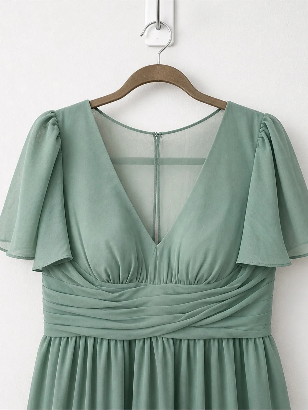 NWT Azazie Sage Green V-Neck Flutter Sleeve Maxi Dress bridesmaid formal gown A8 - Picture 4 of 14